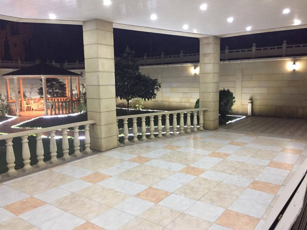 ホテル Baku Star エクステリア 写真